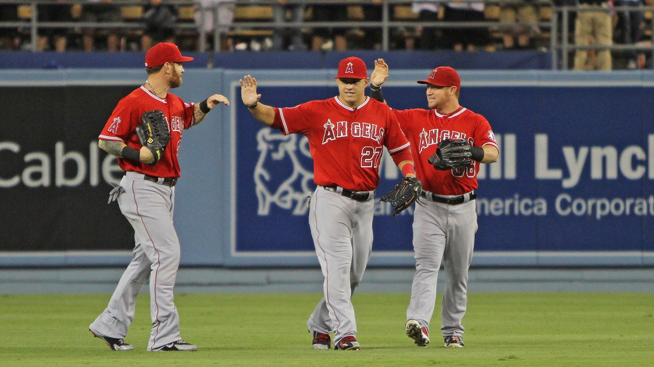 Freeway Series Game 1 notebook: Josh Hamilton's toe tap batting stance